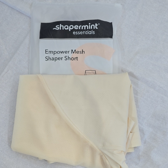 Shapermint Womens Compression Tummy Control Shapewear. - Picture 3 of 3